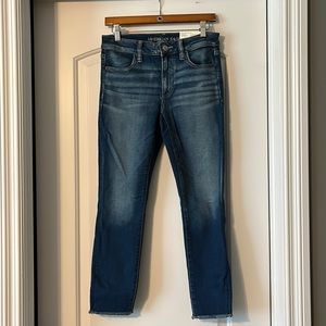 NWT American Eagle denim jeggings. Size 8.